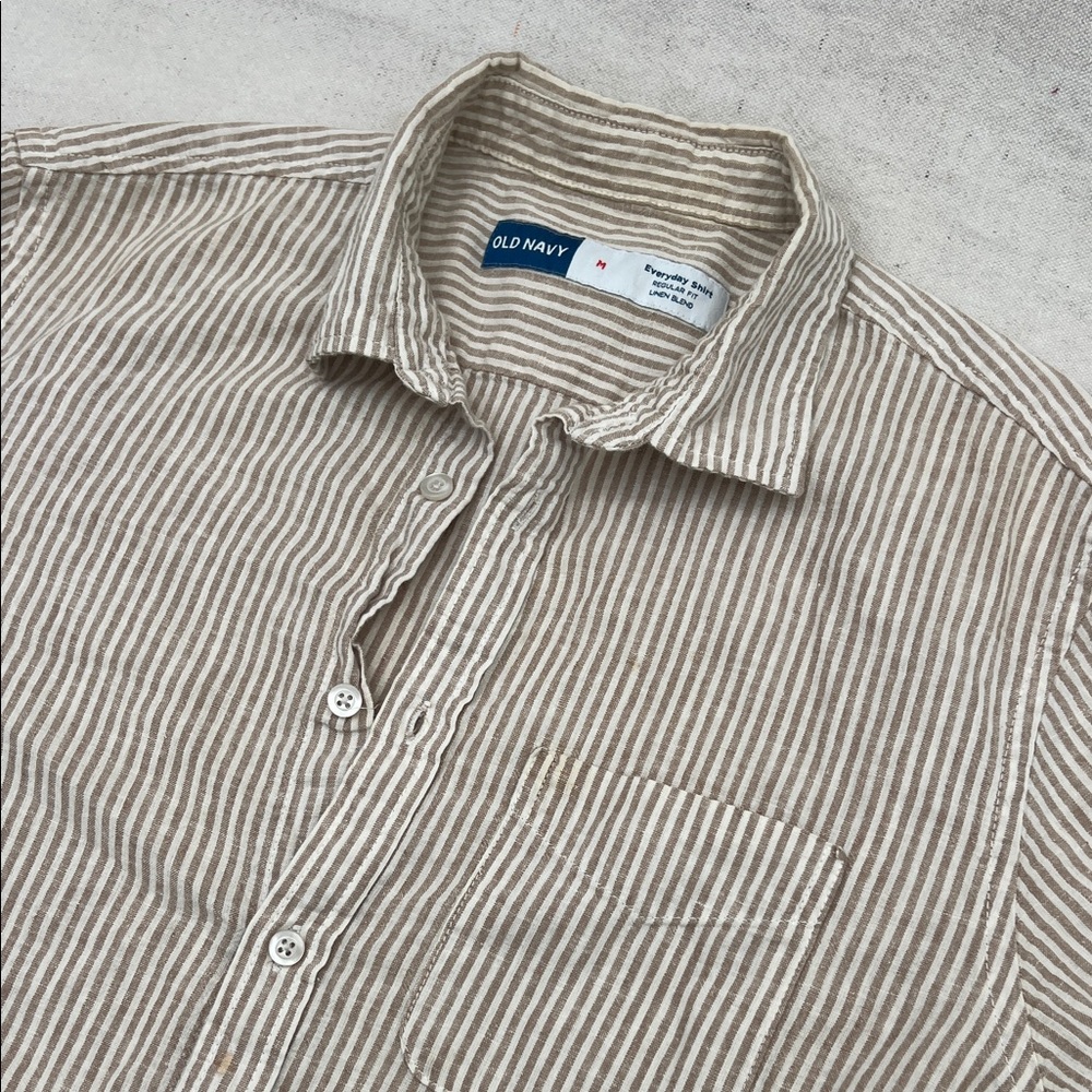 Old Navy Men’s Beige and White Striped Linen-Blend Button-Down Shirt